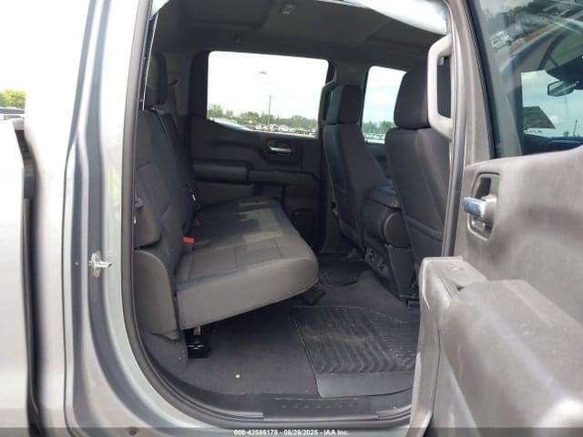 2024 CHEVROLET SILVERADO 1500 8