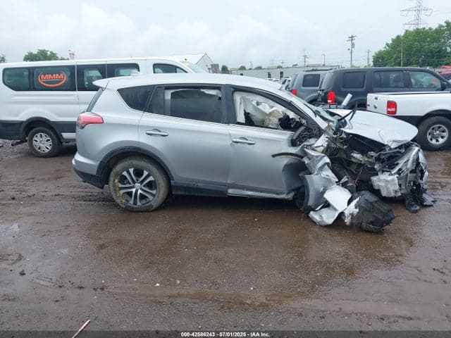 2018 TOYOTA RAV4 LE 14