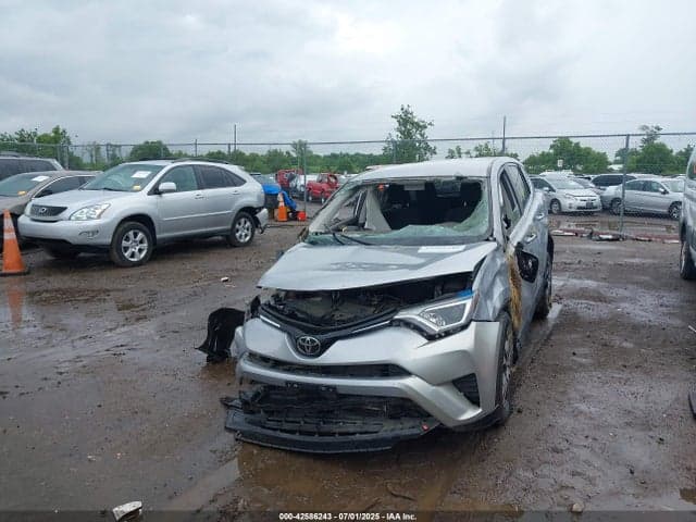 2018 TOYOTA RAV4 LE 6
