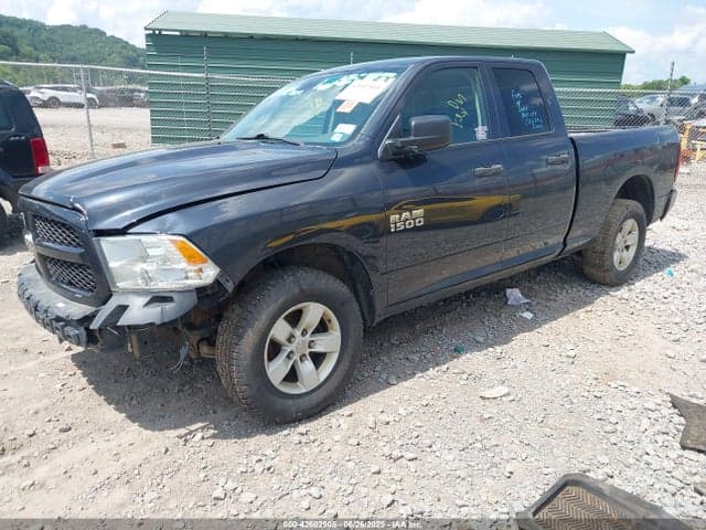 2018 RAM 1500 EXPRESS 4X4 6'4 BOX 2