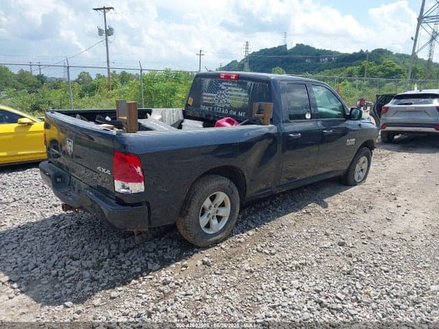 2018 RAM 1500 EXPRESS 4X4 6'4 BOX 4