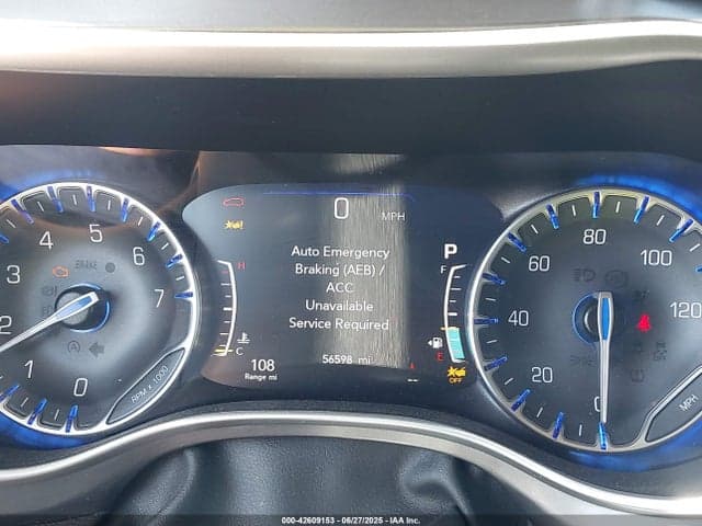 2023 CHRYSLER PACIFICA TOURING L 7