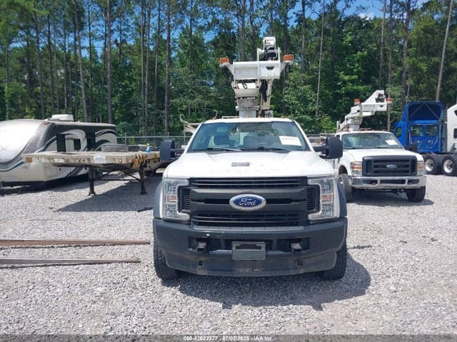 2019 FORD F-550 CHASSIS XL 14
