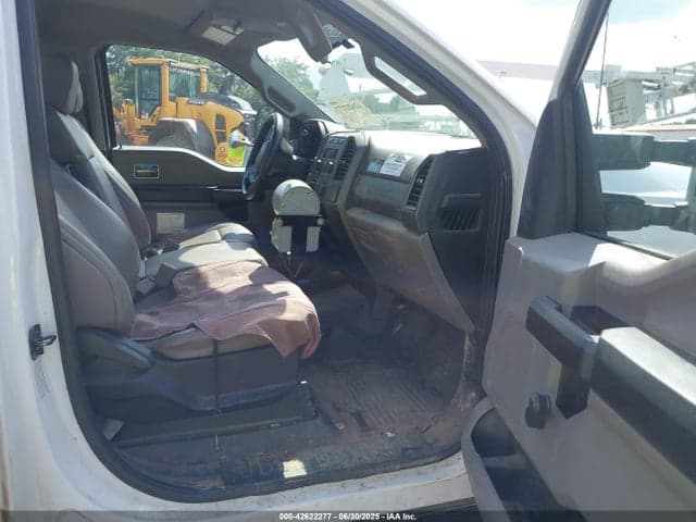 2019 FORD F-550 CHASSIS XL 7