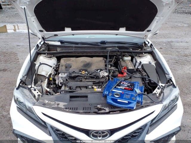 2021 TOYOTA CAMRY SE 10