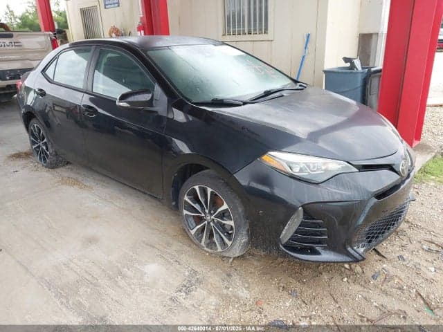2017 TOYOTA COROLLA SE 1