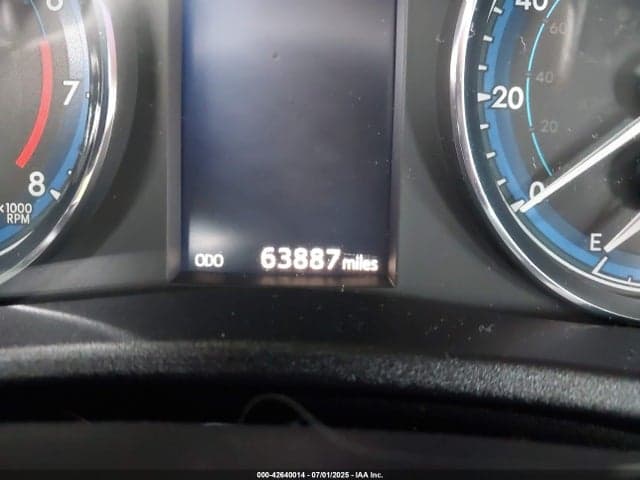 2017 TOYOTA COROLLA SE 14