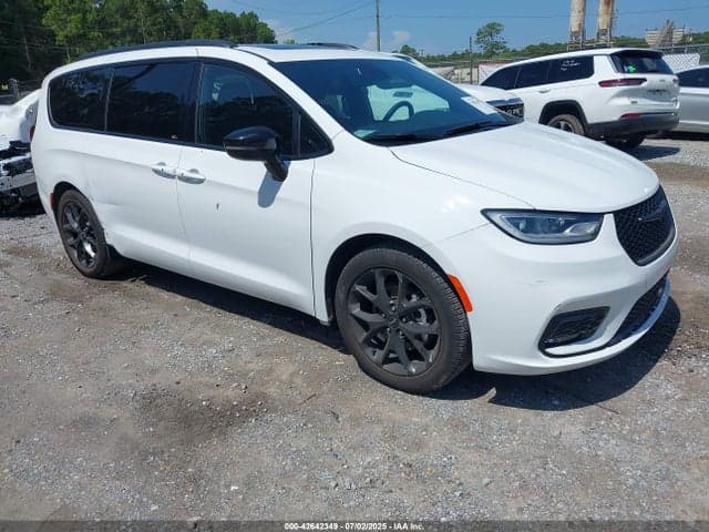 2025 CHRYSLER PACIFICA LIMITED 1
