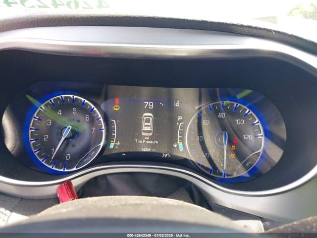 2025 CHRYSLER PACIFICA LIMITED 7