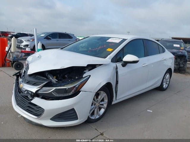 2019 CHEVROLET CRUZE LT 2