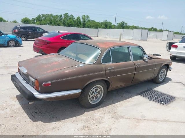 1979 JAGUAR XJ6 4