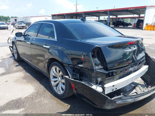 2020 CHRYSLER 300 LIMITED 3