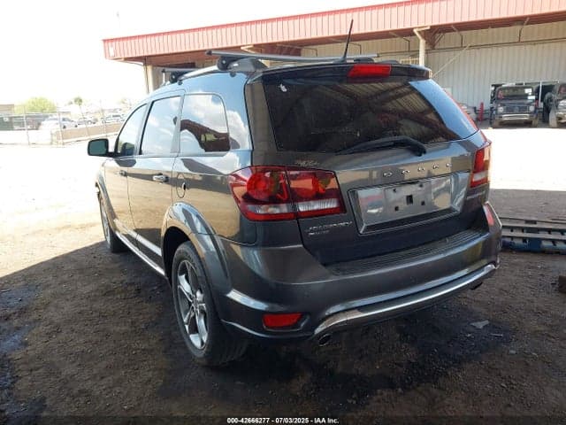 2017 DODGE JOURNEY CROSSROAD PLUS AWD 3