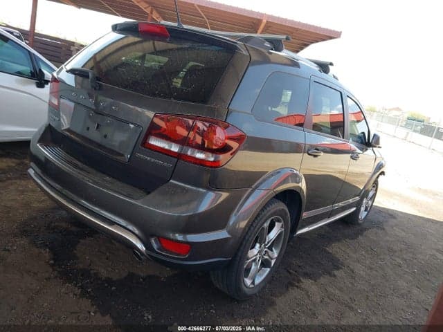 2017 DODGE JOURNEY CROSSROAD PLUS AWD 4
