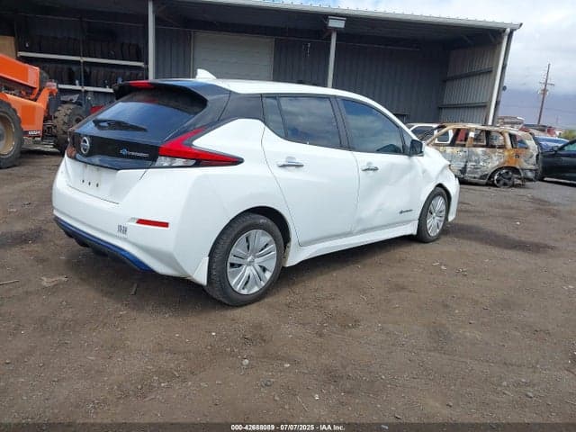 2018 NISSAN LEAF S 4