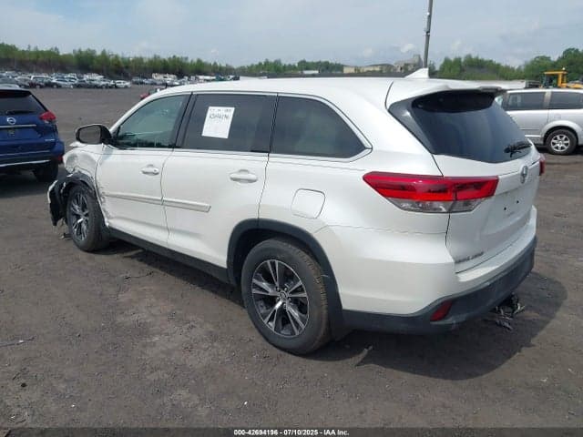 2019 TOYOTA HIGHLANDER LE PLUS 3