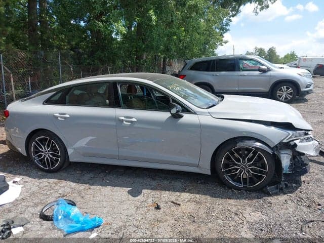 2024 KIA K5 GT 13
