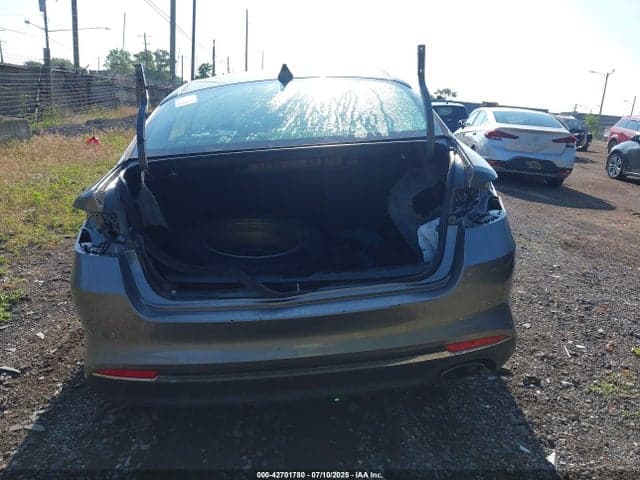 2018 KIA OPTIMA LX 15