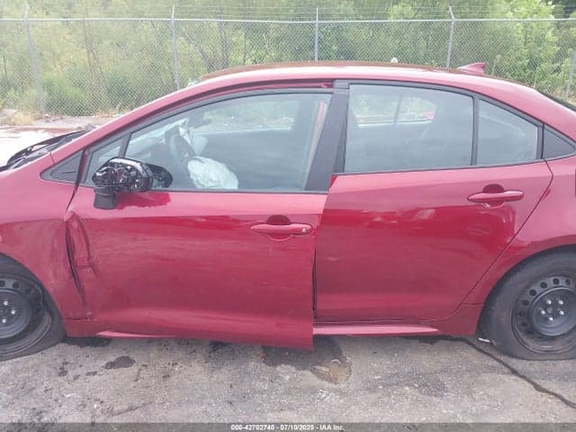 2024 TOYOTA COROLLA LE 15
