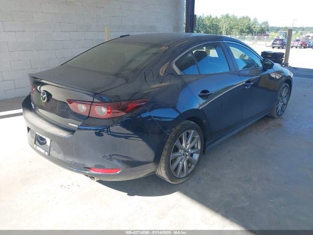 2022 MAZDA MAZDA3 PREFERRED 4