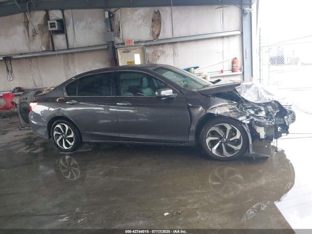 2017 HONDA ACCORD EX-L 13