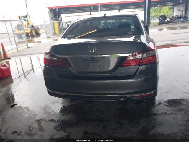 2017 HONDA ACCORD EX-L 16