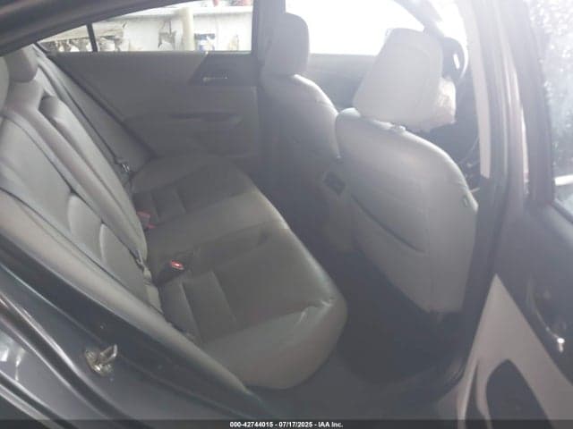 2017 HONDA ACCORD EX-L 8