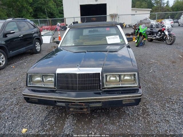 1982 CHRYSLER LEBARON 6