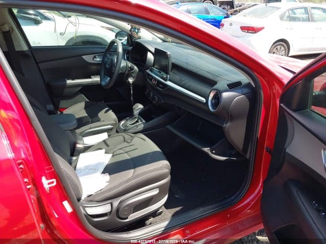 2023 KIA FORTE LXS 5