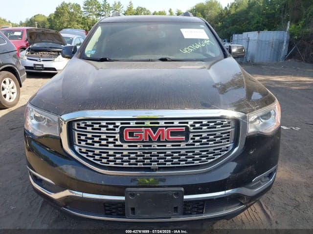 2017 GMC ACADIA DENALI 12