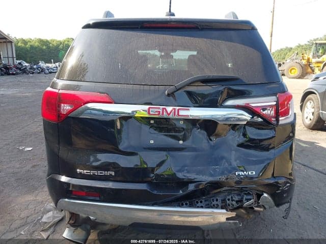2017 GMC ACADIA DENALI 16