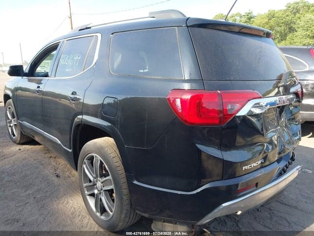 2017 GMC ACADIA DENALI 3