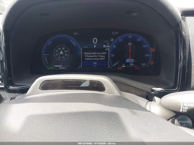 2025 TOYOTA CAMRY XLE 7