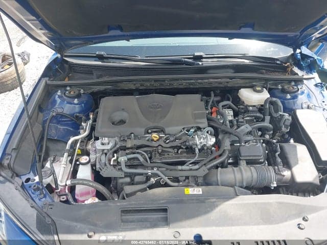 2025 TOYOTA CAMRY XLE 10