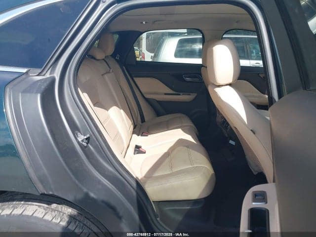 2017 JAGUAR F-PACE 35T 8