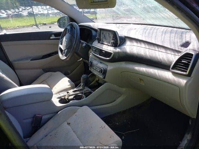 2019 HYUNDAI TUCSON VALUE 5