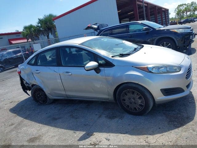 2019 FORD FIESTA S 13