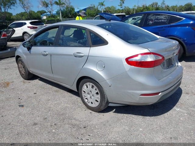 2019 FORD FIESTA S 3