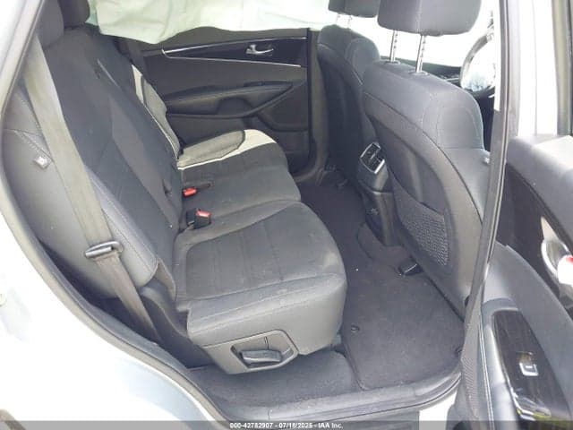 2019 KIA SORENTO 2.4L L 8