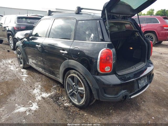 2013 MINI COUNTRYMAN COOPER 3