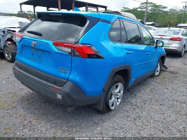 2020 TOYOTA RAV4 HYBRID XLE 4
