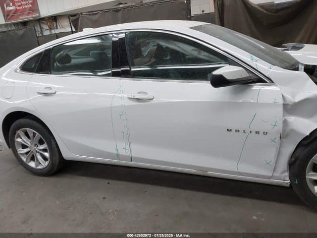 2023 CHEVROLET MALIBU FWD 1LT 13