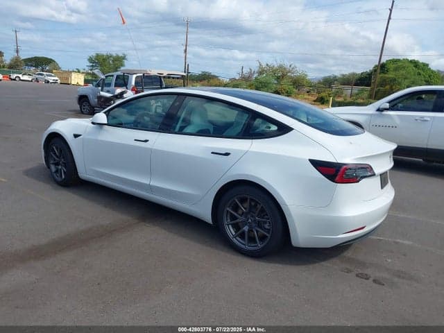2021 TESLA MODEL 3 STANDARD RANGE PLUS REAR-WHEEL DRIVE 3