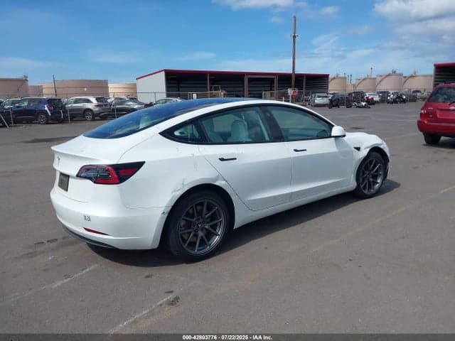 2021 TESLA MODEL 3 STANDARD RANGE PLUS REAR-WHEEL DRIVE 4