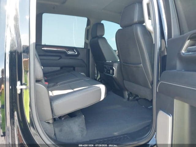 2024 GMC SIERRA K3500 DENALI 6