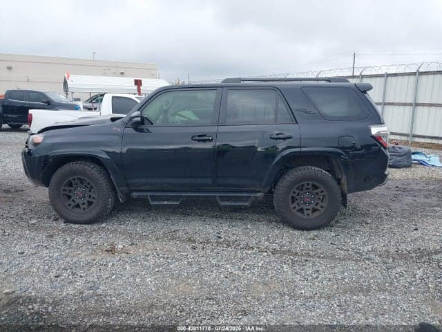 2024 TOYOTA 4RUNNER TRD OFF ROAD PREMIUM 13