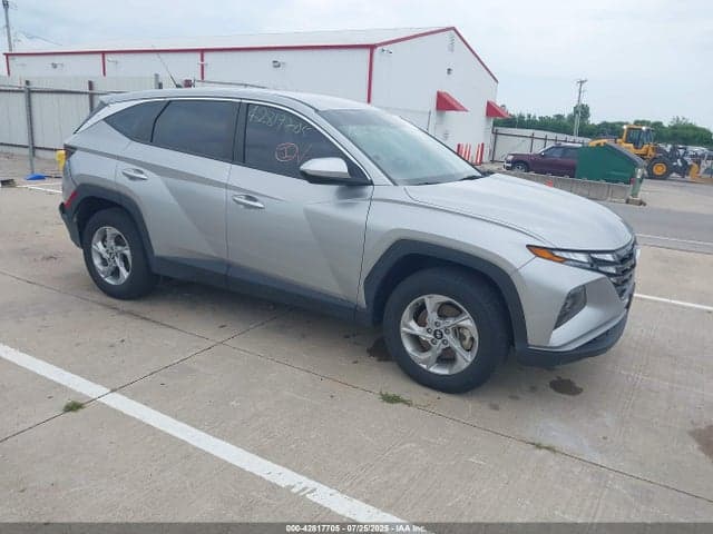 2024 HYUNDAI TUCSON SE 1