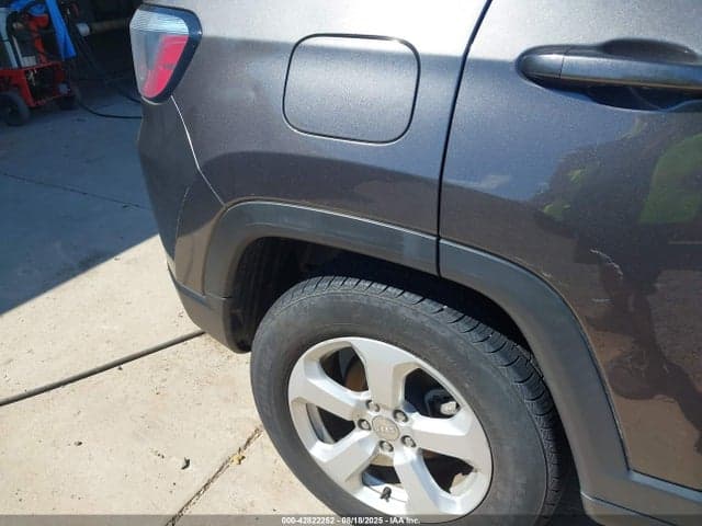2020 JEEP COMPASS LATITUDE 4X4 6