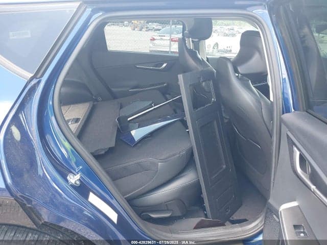 2024 KIA EV6 WIND 8