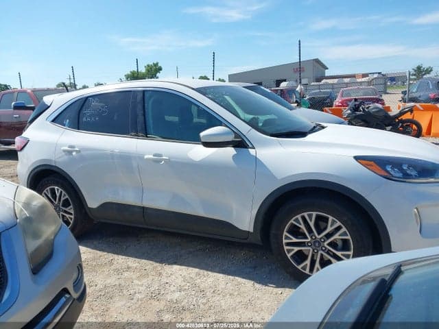 2022 FORD ESCAPE SEL 12